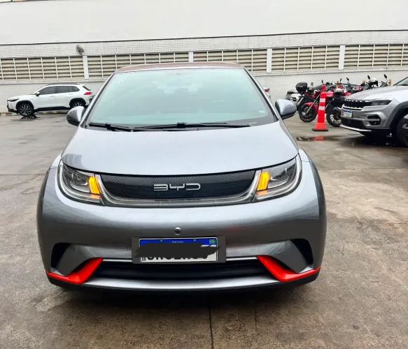 BYD Dolphin EV (Elétrico) 2024
