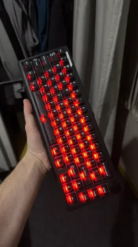 EPOMAKER HE65 V2 TMR - Teclado Magnético Hall Effect 65% 8000Hz