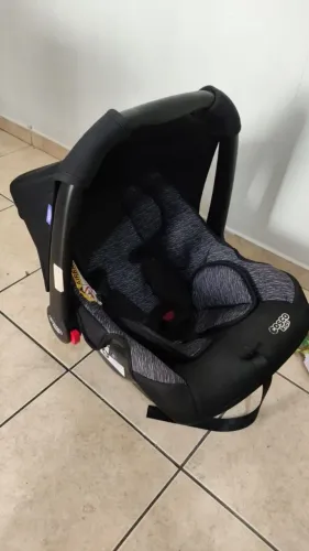 Bebê conforto Cosco + Espelho retrovisor Buba