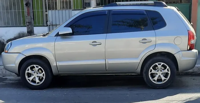 Hyundai Tucson 2.0 16V Aut. 2012