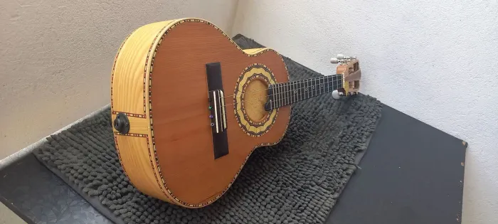 Cavaquinho luhier