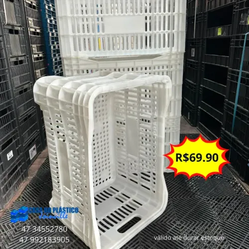 Caixa Plástica Agricola 47lts material PEAD R$69,90