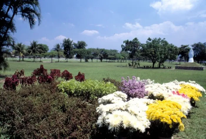 Jazigo Cemitério Jardim de Mesquita