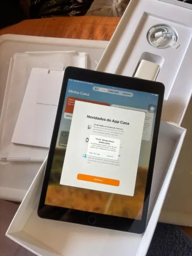 VENDO IPAD 9 GERAÇÃO 64GB EM EXCELENTE ESTADO, SEMPRE USADO COM PELICULA E CAPA