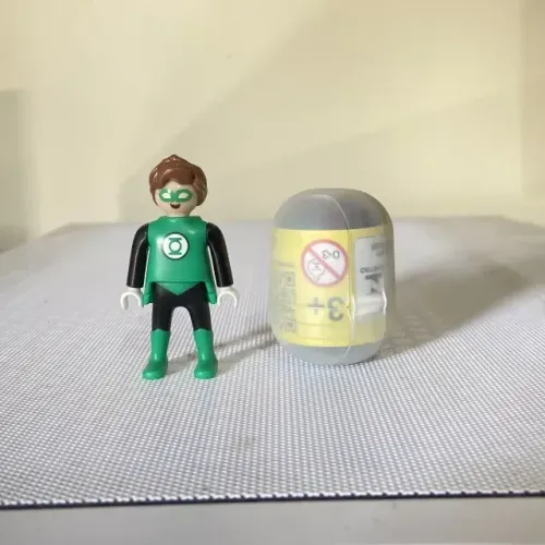 Brinquedo Lanterna Verde Kinder Ovo Playmobil Dc Comics