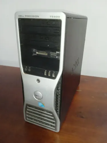 Gabinete Servidor Gráfico Dell Precision T5500 Usado (SEM FONTE)