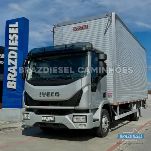 Iveco Tector 11-190 202 baú 6,20m