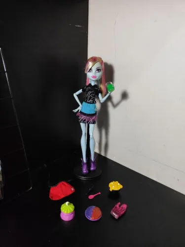 Boneca Monster High Abbey Bominable Home Ick G1 (dona de casa) 