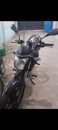 Troco moto em carro, pneus novos, alarme positron
