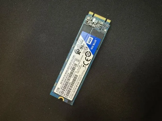 SSDWD 1TB M.2 SATA M.2 2280