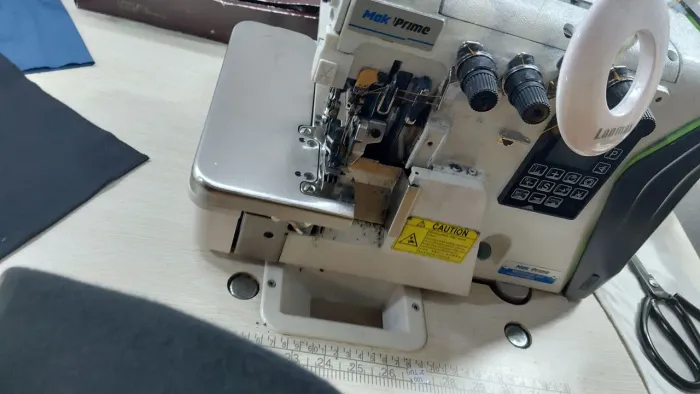 Costureiras precisa-se