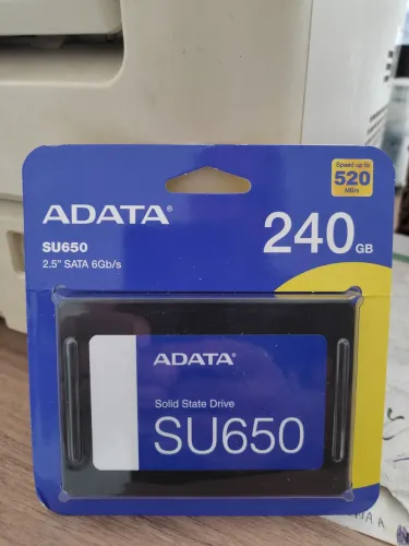 SSD ADATA 240G