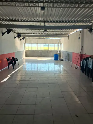 Salão em Marechal Hermes 