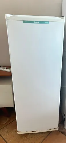 Freezer Consul Vertical de 180L