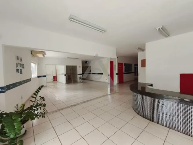 Prédio à venda em Campinas, Chácara Primavera, com 520 m²