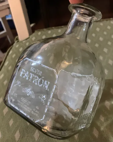 Garrafa Silver Patron Vazia pra decoração enfeite