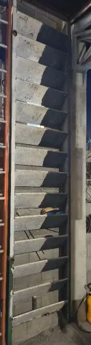 Escada de ferro 4 metros 