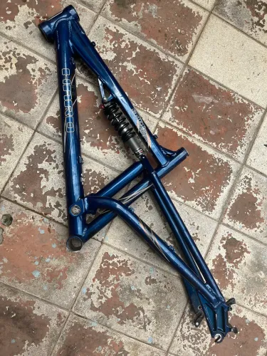 Quadro Haro Shift r1