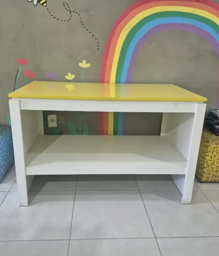 mesa expositora pra loja