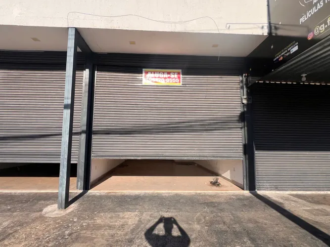 Loja comercial bem localizada