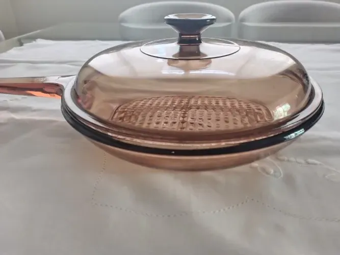 Conjunto Corning Vision de Vidro: Caçarola 2,5l, Panela 1,6l e Frigideira N.10. (Usado)