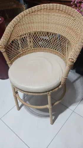 Mesa tipo pilão
