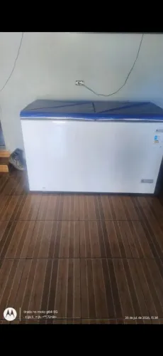 VENDO FREEZER