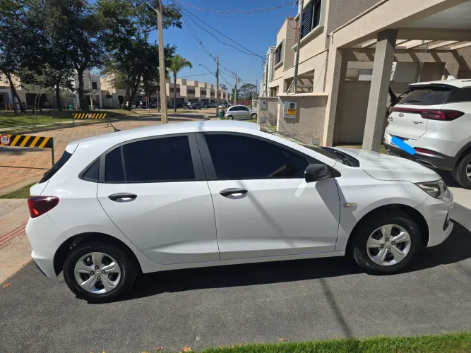 Chevrolet Onix HATCH 1.0 12V FLEX MEC. 4P 2025