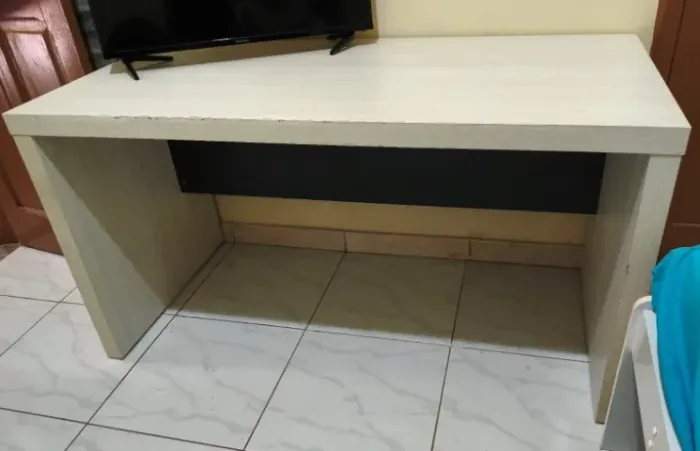 Vende-se Mesa diretor escritório