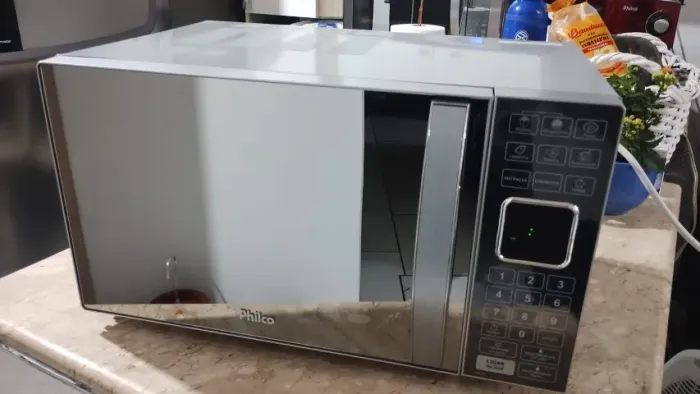Microondas Philco Espelhado 25L 110v
