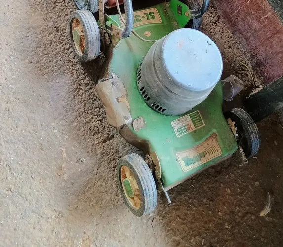 Roçadeira Elétrica 1800wts