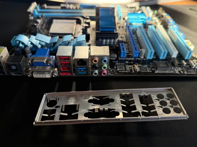 Placa mãe Asus - AM3