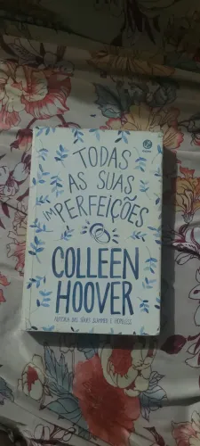 Todas as suas (Im)perfeições - Livro usado