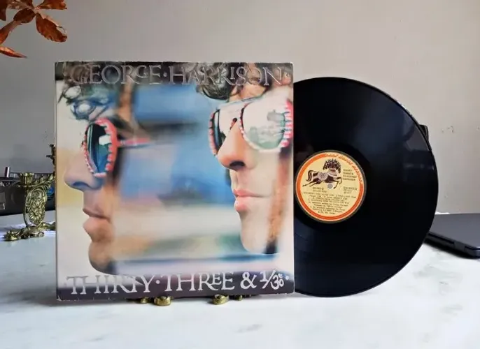 LP Vinil - George Harrison - Thirty Three & 1/3 (1977) c/ encarte