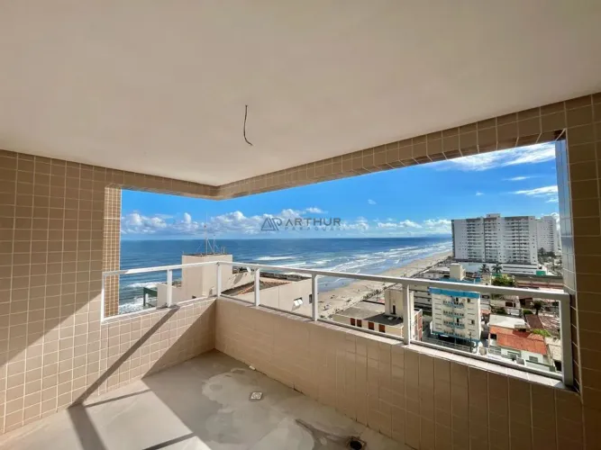 Apartamento Vista Mar à Venda em Mongaguá com 2 quartos, 2 banheiros, 1 vaga