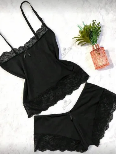 Baby Doll com detalhes de renda