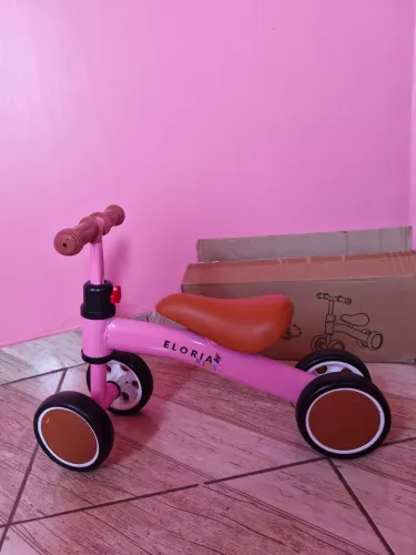 Bicicleta de equilibrio 