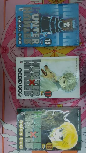 Lote 4 Hunter x Hunter mangá