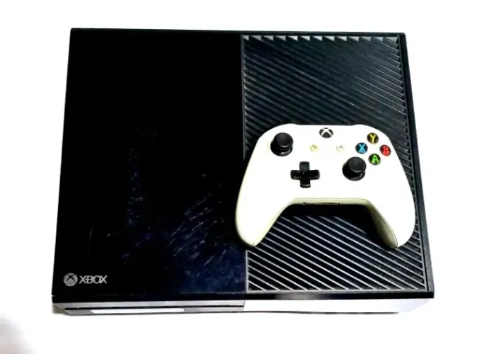 CONSOLE XBOX ONE - 1 TB DE ARMAZENAMENTO