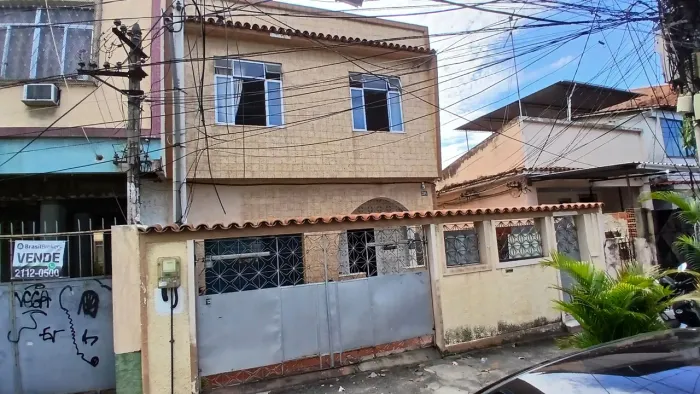 CASA OLARIA Rua FILOMENA NUNES - Próximo/FÓRUM 