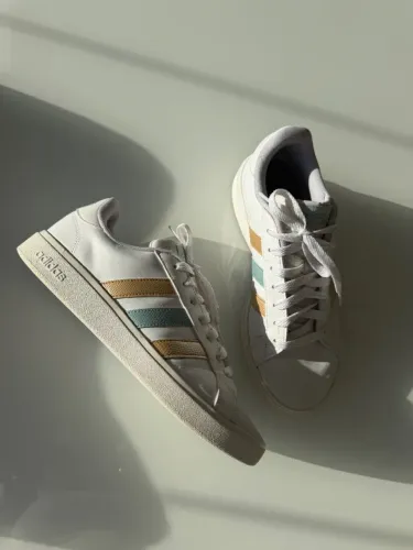 Adidas Grand Court Base 2.0 - Feminino