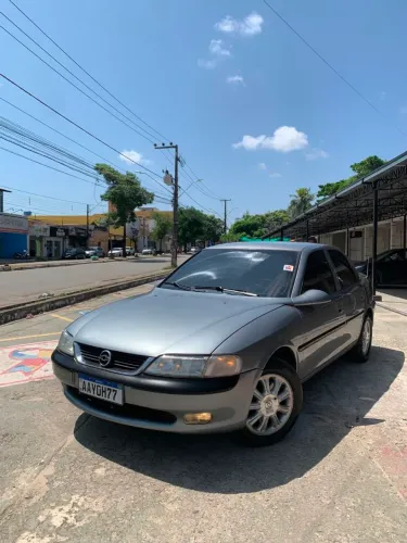 Chevrolet Vectra CD 2.2 16V / 2.0 16V Mec./aut. 1998