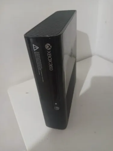 Xbox 360 super slim