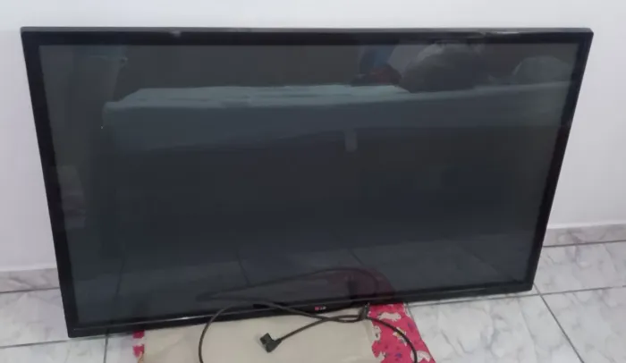 TV LG 50" PLASMA