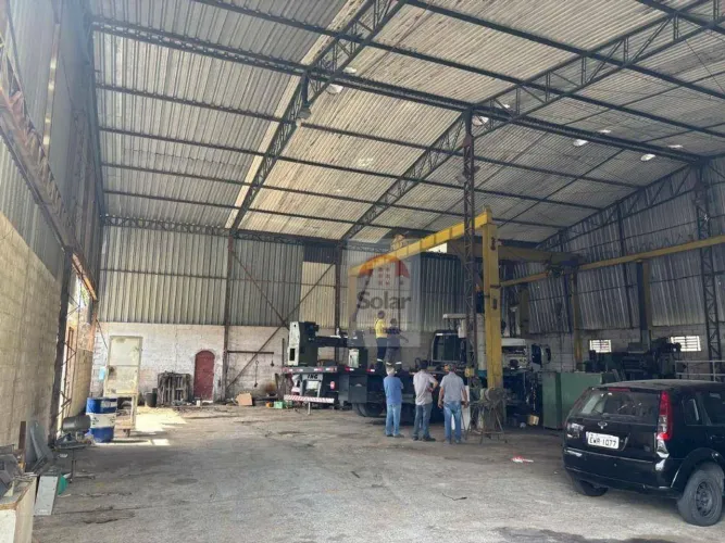 Galpão para alugar, 550 m² por R$ 8.000,00/mês - Piracangaguá - Taubaté/SP
