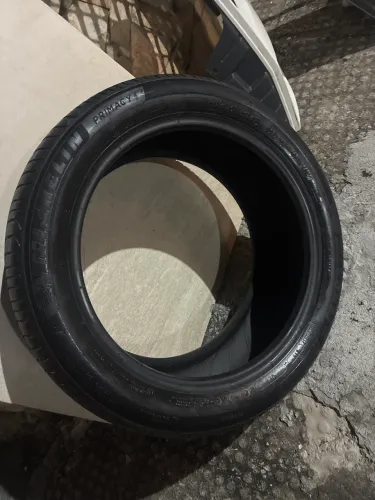 PNEUs michelin 215/50/17 aro 17