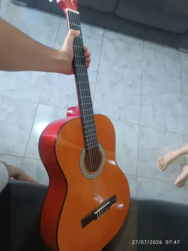 Vendo violão