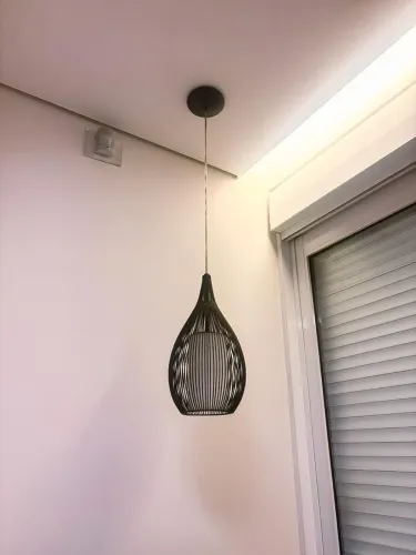 Pendente aramado preto moderno - usado