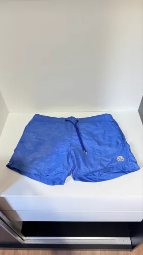 Short Moncler