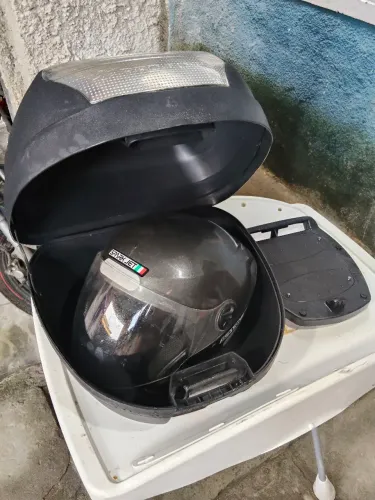 Baú de moto pro Tork 
